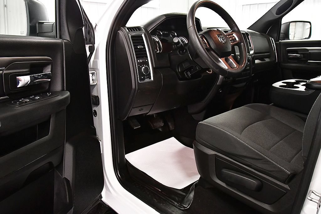 Used 2022 RAM 1500 Warlock w/ Electronics Group AWD/4WD image 16
