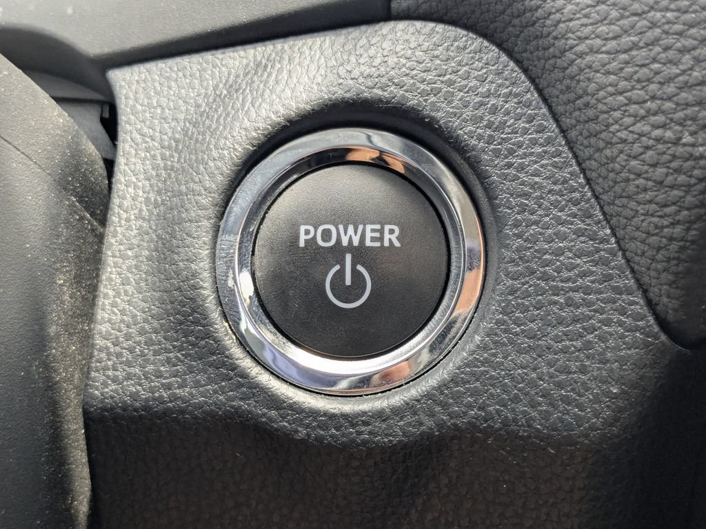 Used 2024 Toyota RAV4 XLE AWD/4WD image 34