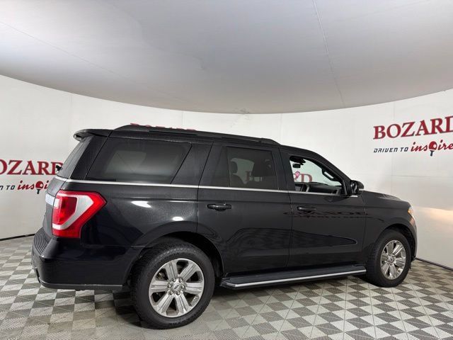 Used 2020 Ford Expedition XLT w/ Equipment Group 202A RWD image 9