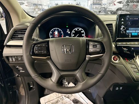 New 2026 Honda Odyssey EX-L image 12