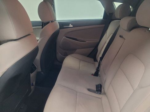 Used 2019 Hyundai Tucson SEL image 18