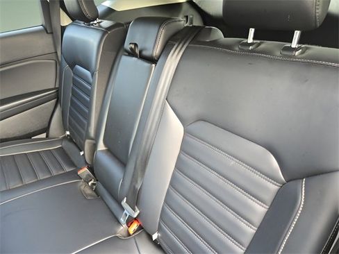 Used 2024 Ford Edge SEL image 23