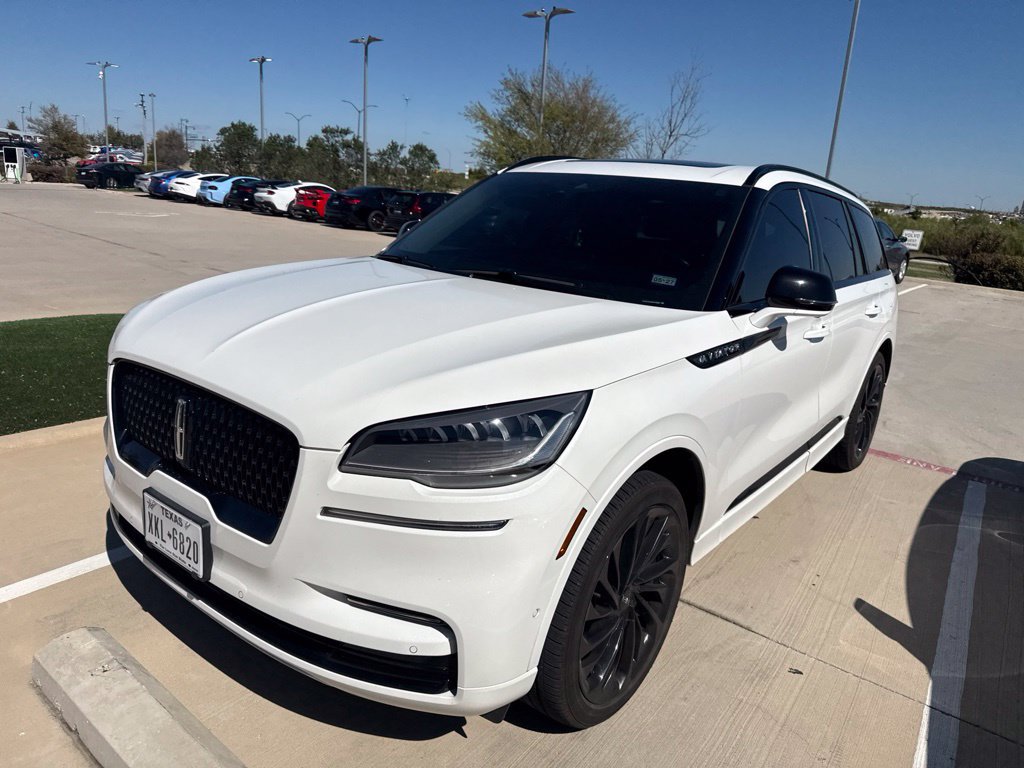 Used 2024 Lincoln Aviator Reserve w/ Jet Appearance Package AWD/4WD image 9