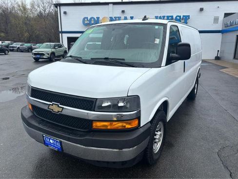 Used 2022 Chevrolet Express 2500 w/ Driver Convenience Package RWD image 1