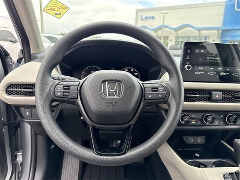 New 2026 Honda HR-V LX image 30