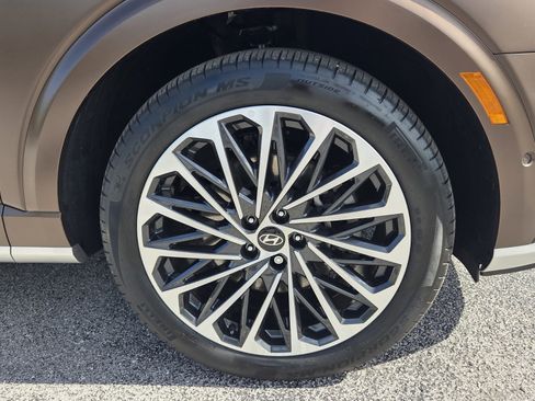 Used 2026 Hyundai Palisade Calligraphy FWD image 9