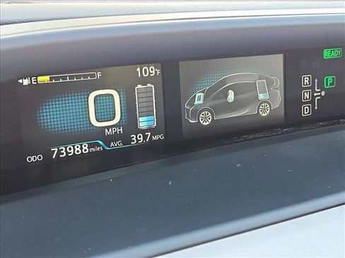 Used 2017 Toyota Prius Two w/ Carpet Mat Package FWD image 10