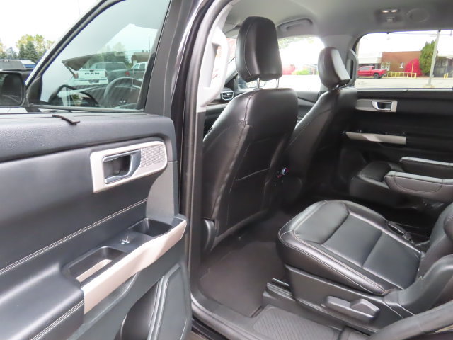Used 2024 Ford Explorer Limited AWD/4WD image 22