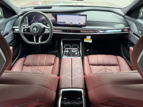 New 2026 BMW 740i w/ Premium Package RWD image 29