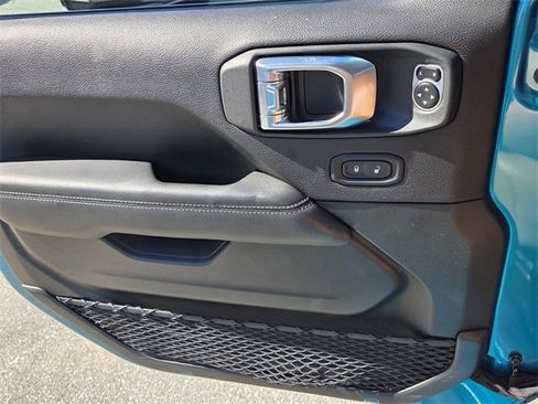 Used 2019 Jeep Wrangler Unlimited Rubicon image 30