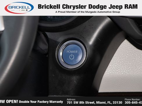 Used 2024 Toyota Sienna XLE FWD image 21