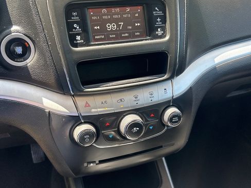 Used 2014 Dodge Journey SE w/ Quick Order Package 22F SE FWD image 11