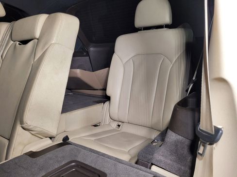 Used 2017 Audi Q7 3.0T Premium image 43