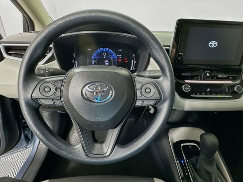 Used 2026 Toyota Corolla LE image 11