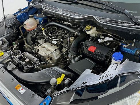 Used 2019 Ford EcoSport SE w/ SE Convenience Package image 30