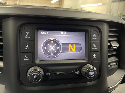 Used 2020 RAM 1500 Tradesman AWD/4WD image 25