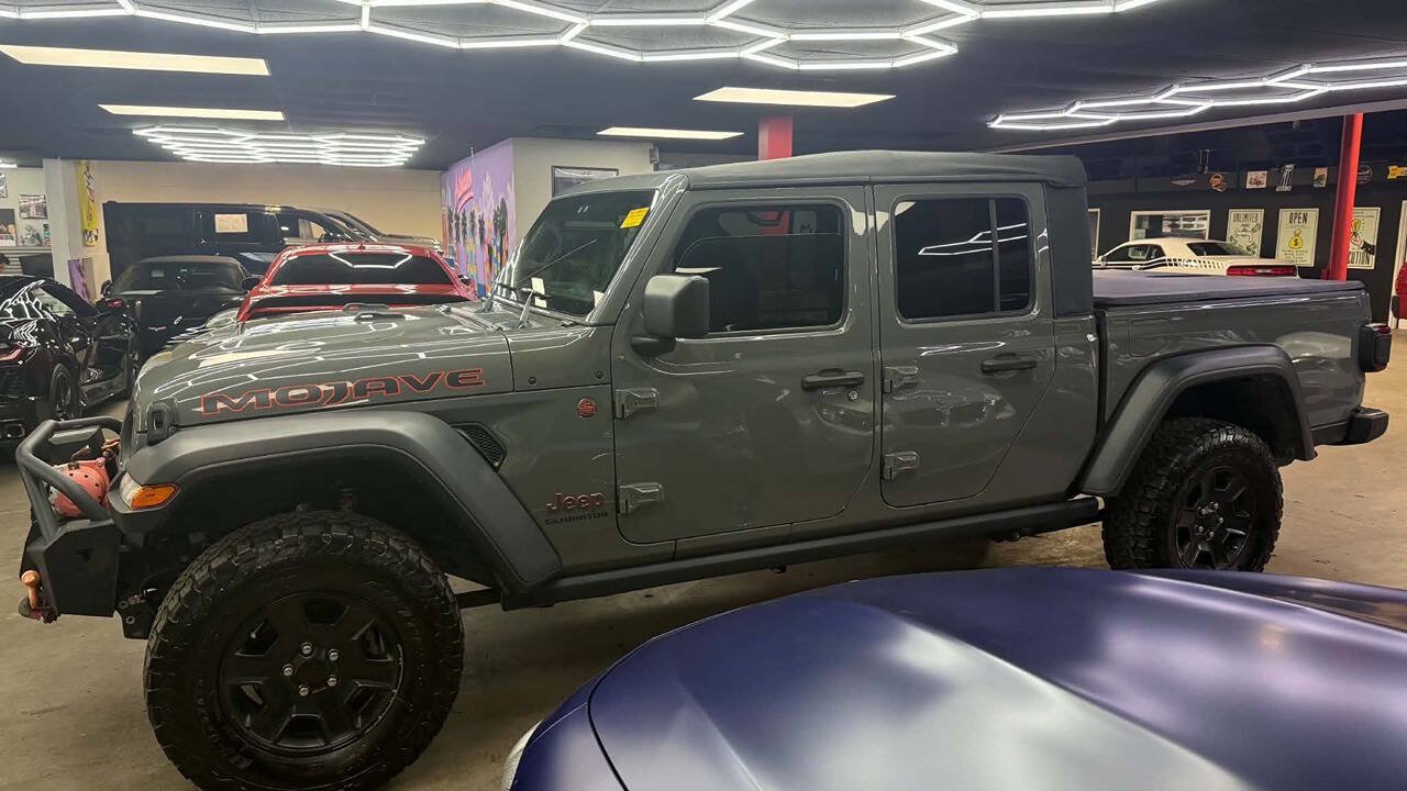 Used 2021 Jeep Gladiator Mojave w/ Cold Weather Group AWD/4WD image 4