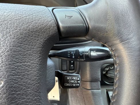 Used 1994 Mitsubishi 3000GT image 15