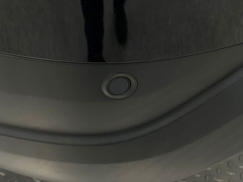 Used 2019 Ford Explorer XLT w/ Equipment Group 202A image 13