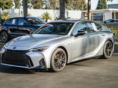 Used 2026 Lexus IS 350 F Sport RWD image 3