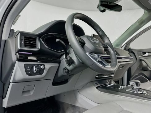 Used 2020 Audi Q5 Prestige image 34