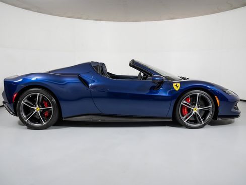 Used 2024 Ferrari 296 GTS image 29