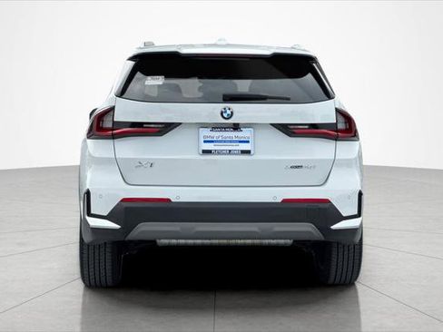 Used 2023 BMW X1 xDrive28i w/ Convenience Package image 4