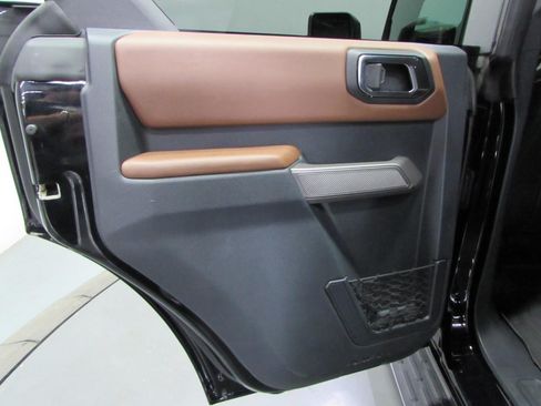Certified 2022 Ford Bronco Outer Banks AWD/4WD image 14