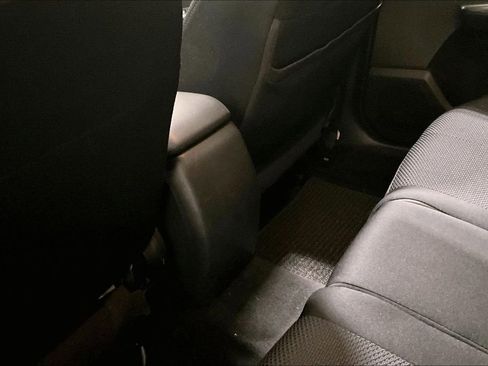 Used 2013 Subaru Forester 2.5X Premium image 10