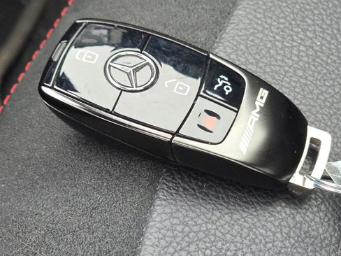 Used 2023 Mercedes-Benz GLE 53 AMG 4MATIC image 39