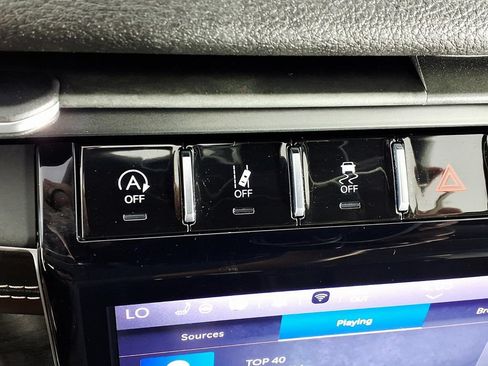 Used 2022 Jeep Grand Cherokee Limited RWD image 22