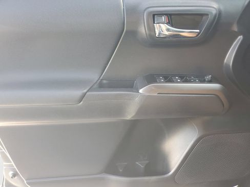 Certified 2023 Toyota Tacoma TRD Sport RWD image 18