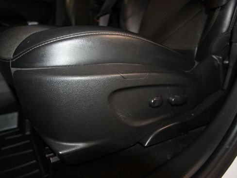 Used 2018 Buick Encore Preferred FWD image 7