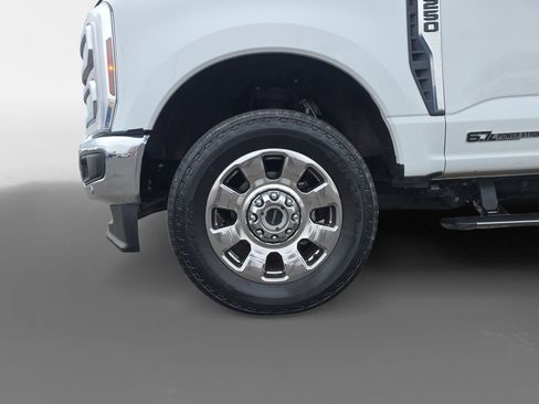 Used 2024 Ford F250 Lariat w/ Lariat Ultimate Package image 16