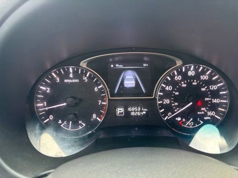 Used 2014 Nissan Altima 2.5 S w/ Display Audio Package image 9