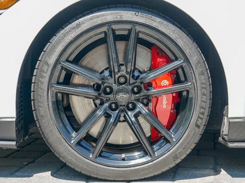 Used 2020 Ford Mustang Shelby GT500 w/ Technology Package image 14