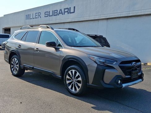 Certified 2024 Subaru Outback Limited AWD/4WD image 1