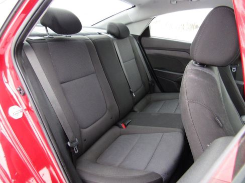 Used 2022 Hyundai Accent SE image 24