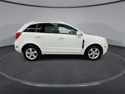 Used 2014 Chevrolet Captiva Sport LTZ image 9