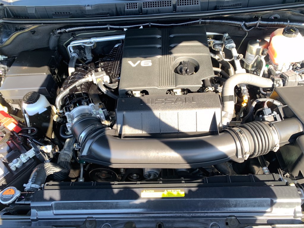 Certified 2022 Nissan Frontier SV RWD image 28