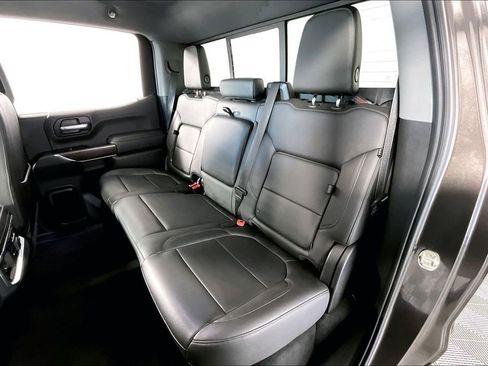 Used 2019 GMC Sierra 1500 SLT image 26