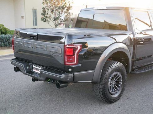Used 2020 Ford F150 Raptor w/ Equipment Group 802A Luxury image 11