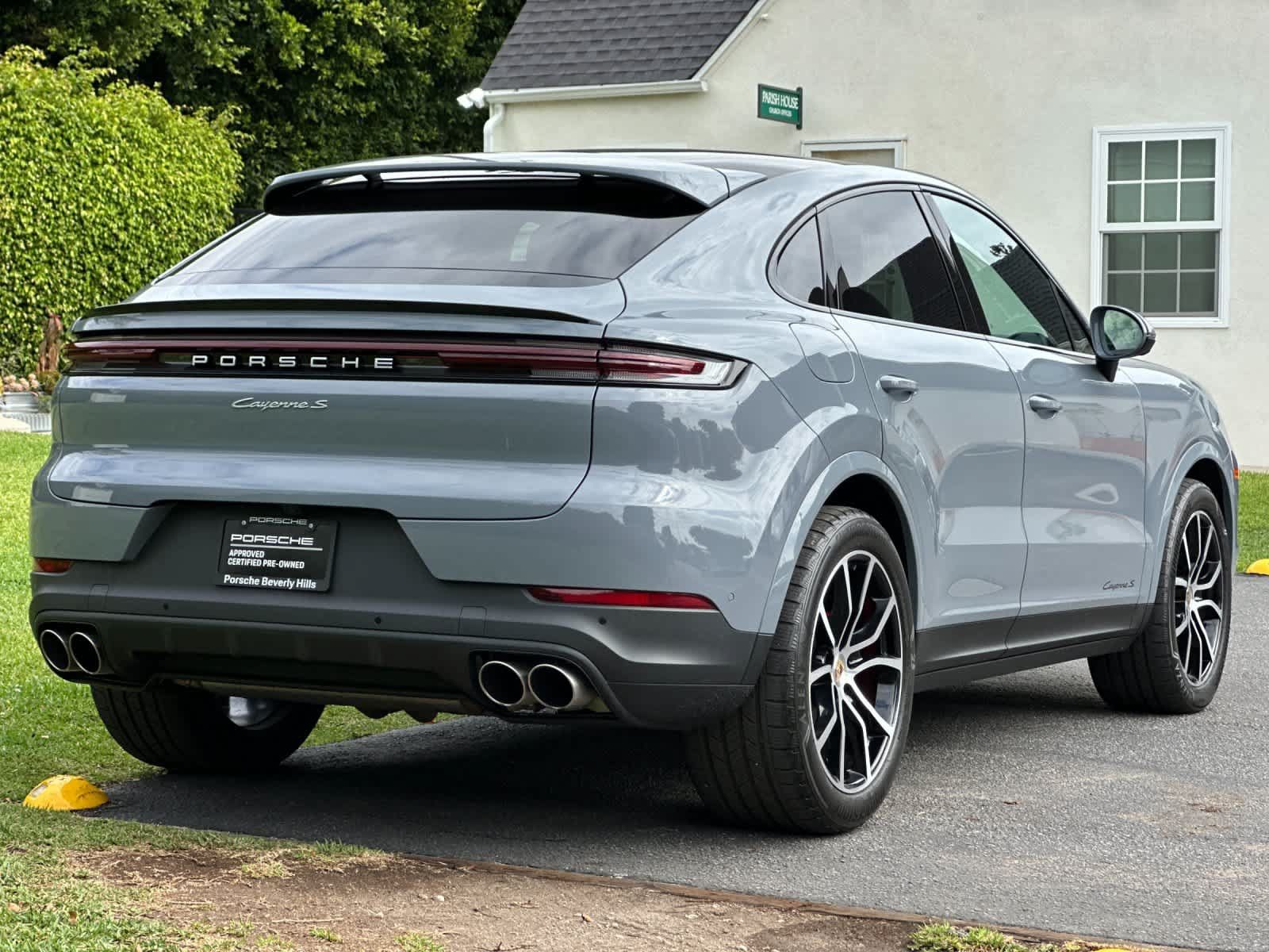 Certified 2024 Porsche Cayenne S AWD/4WD image 8