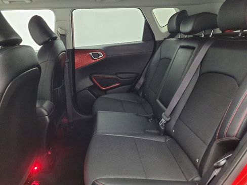 Used 2021 Kia Soul Turbo FWD image 18