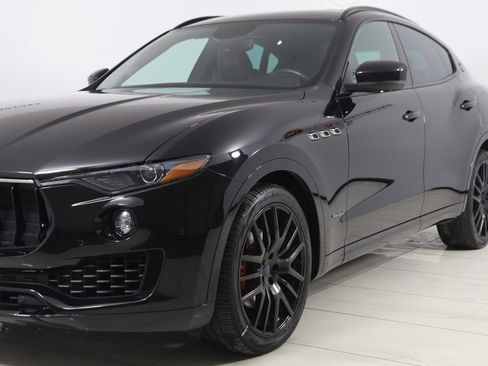 Used 2018 Maserati Levante GranSport image 66