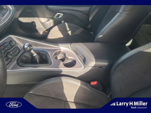 Used 2021 Dodge Challenger R/T w/ Plus Package image 15