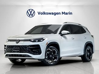 New 2026 Volkswagen Tiguan SEL R-Line video 1