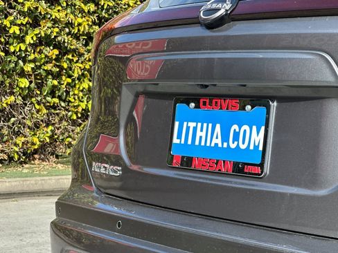 New 2025 Nissan Kicks Play S image 16