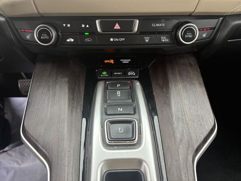 Used 2018 Honda Clarity Plug-In Hybrid image 27