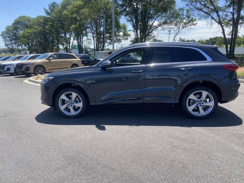 New 2025 Audi Q5 Premium Plus image 6